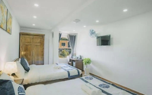 Da Lat Cam Ly Hotel