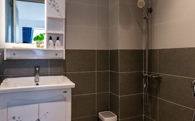 HAPPYHOMES 102 Luxury Bui Vien Apartment