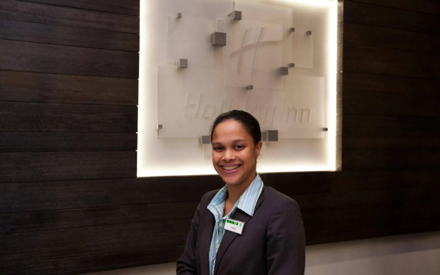 Holiday Inn Cleveland Clinic by IHG