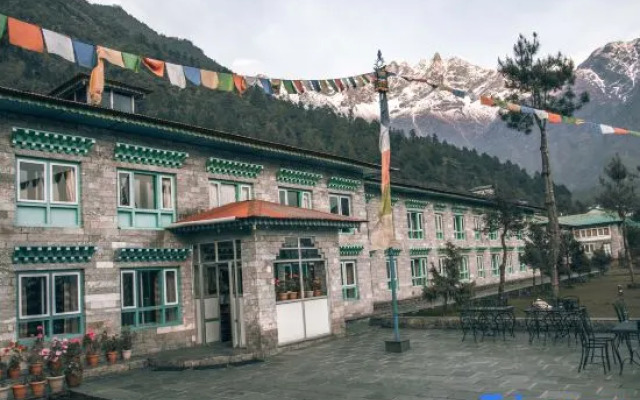 Mountain Lodges of Nepal - Lukla