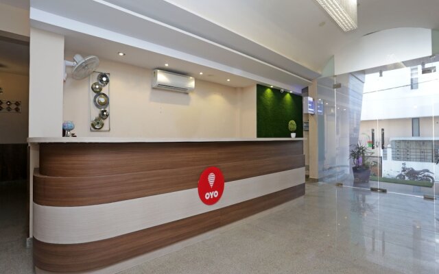 OYO 13435 Atithi Suites