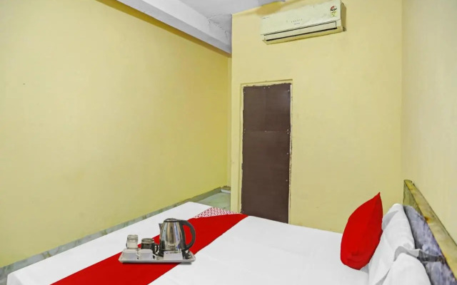 OYO 92887 Metro City Guest House