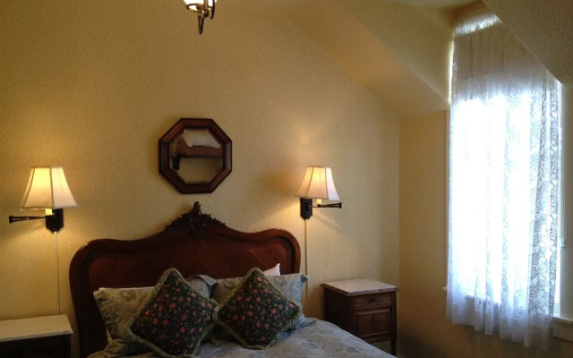 Gosby House Inn, A Four Sisters Inn