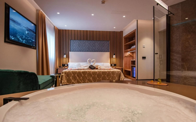 Felix Hotel Residencia
