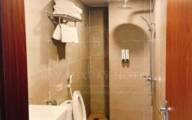 Tien Thinh Hotel Ha Long- by Bay Luxury