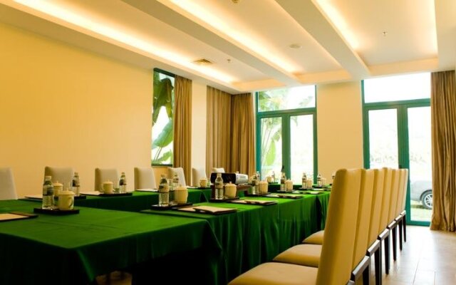 Palm Beach Resort Yalong Bay Sanya