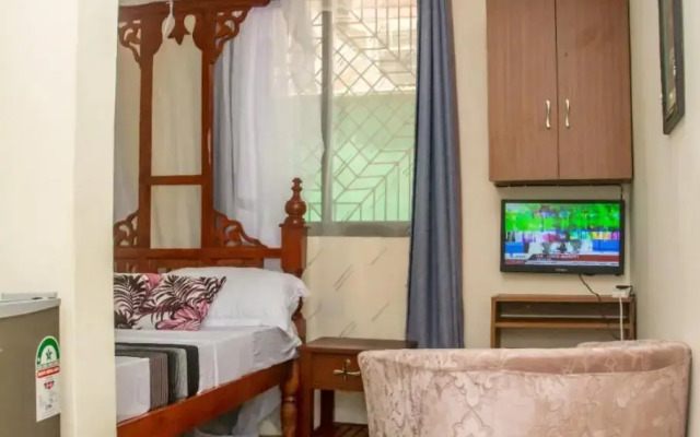 Amarossi Hippo-Studio Terrace Apartment, Mtwapa