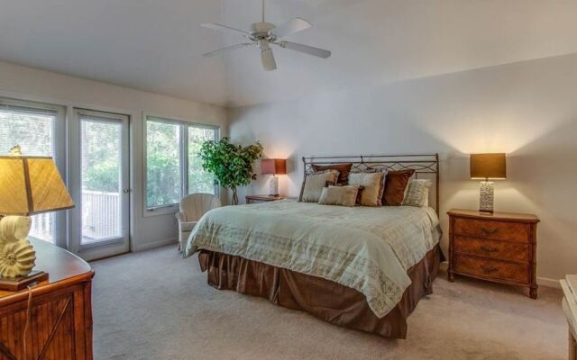 Sea Lane 19 by RedAwning