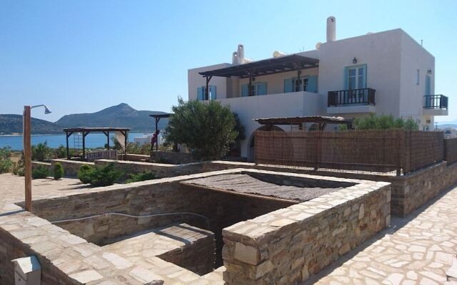 Antiparos Luxury Apartments