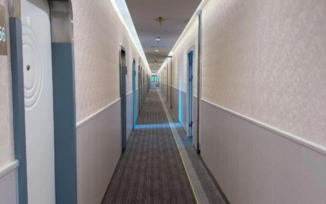 Zsmart Hotel (Shanghai Hongqiao International Exhibition Center Fanxing Road)