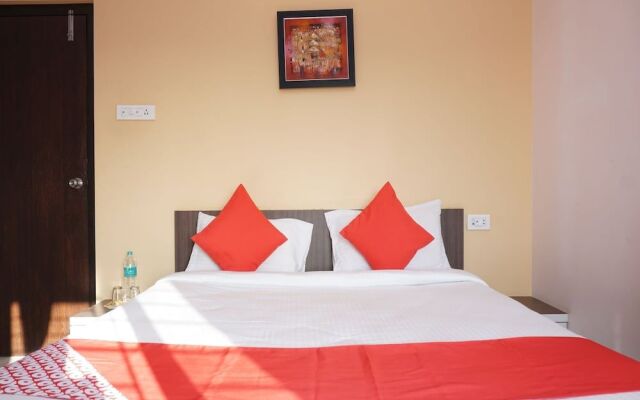 OYO 26151 House Khas Pranaam Apartment