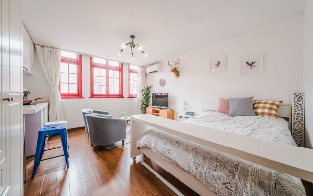 Cozy Apartment Best Location 302