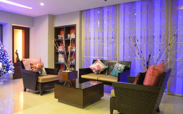 FabHotel Santhome Inn