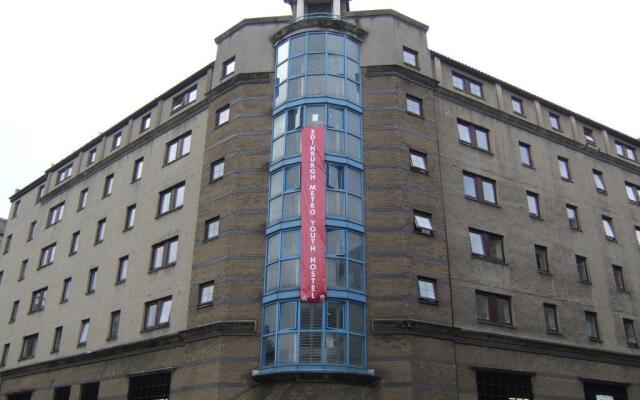 Edinburgh Metro Youth Hostel