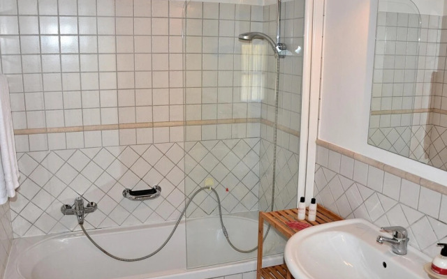 Villa Gasco - 7 Sleeps With Pool in Pacengo di Lazise