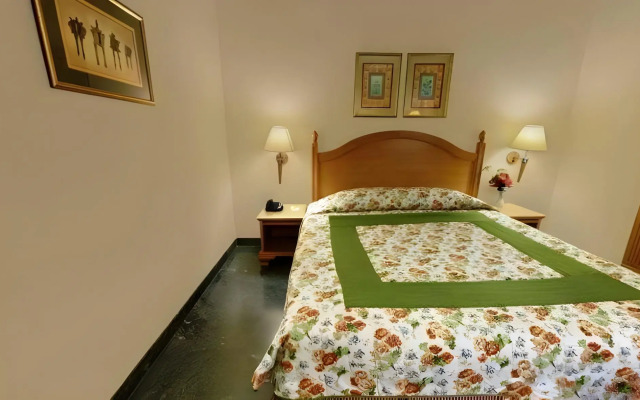 Savoy Suites Noida