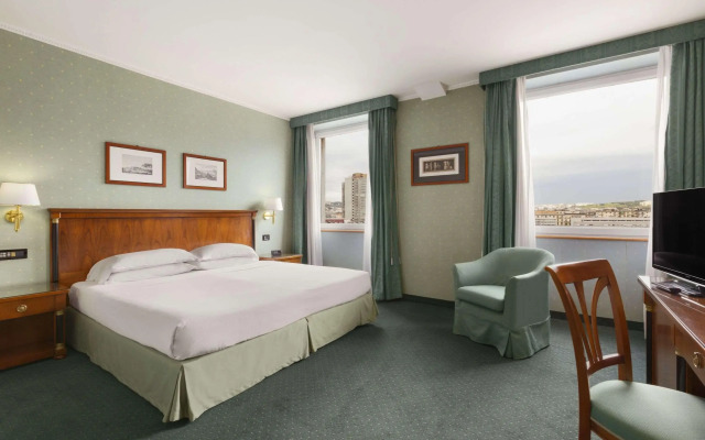 Ramada by Wyndham Naples