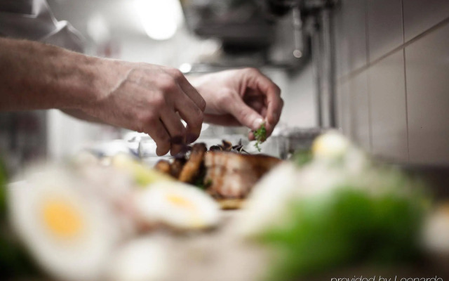 Best Western Hotel River C