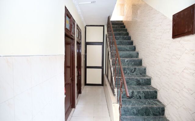 OYO 12967 Hotel Simran