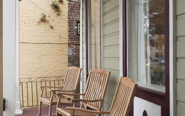 Historic Streetcar Inn