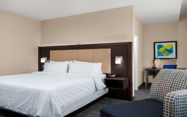 Holiday Inn Express Kansas City Downtown by IHG