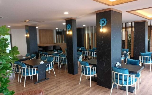 The Marine Hotel