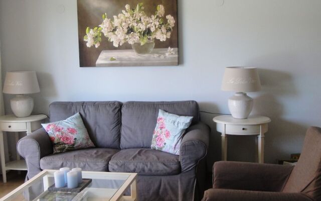 Inviting Apartment in South of France Near the Sea