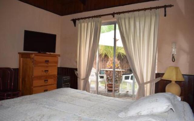 Hotel Casa De Piedra