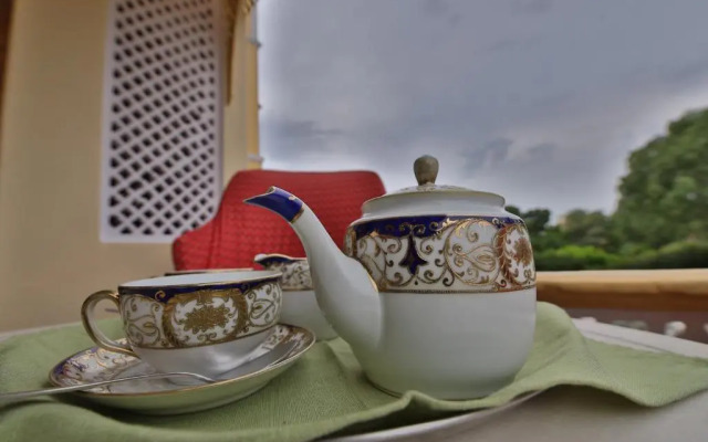 Roop Niwas Kothi, Near Mandawa