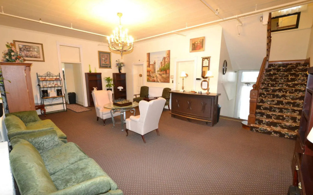 Perfect Stay Inn & Suites