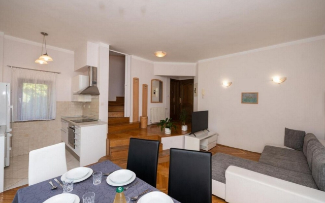 Seaview Apartment Lara