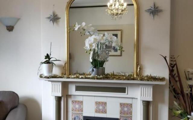 The Groveside Guest House