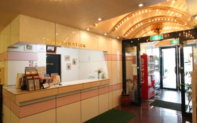 Weekly Green In Namba