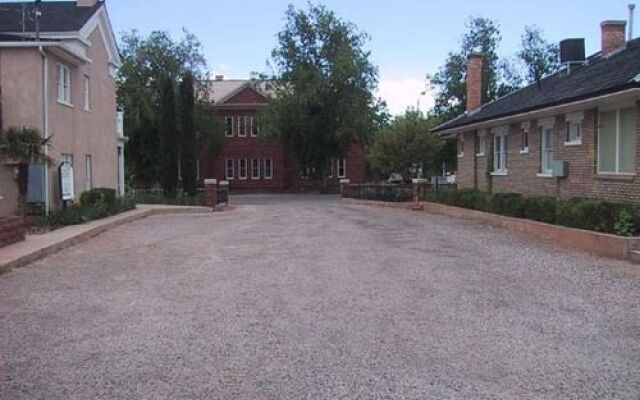 Green Gate Village Historic Inn