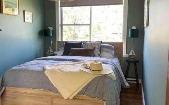 Lylah’s By The Sea