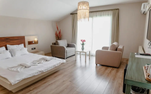 Myhouse Urla Butik Otel