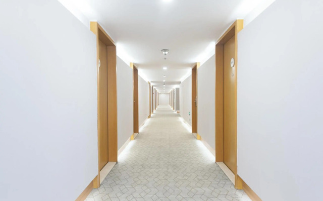 Ji HZ West Lake Fengqi Rd.