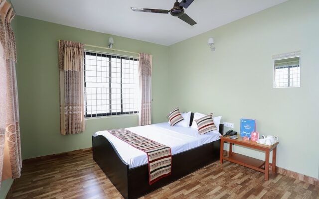 OYO 11496 Hotel Baidam