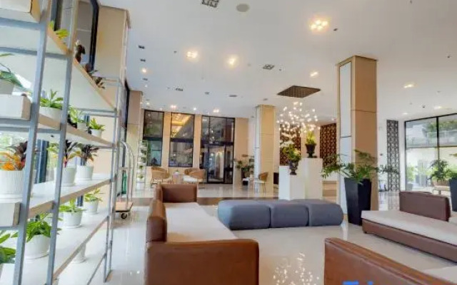 The Isabelle Hotel