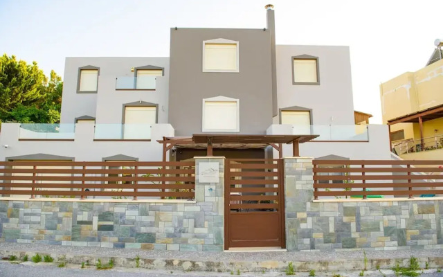 Marie Nicol Apartments Private Pool 3 Bedrooms