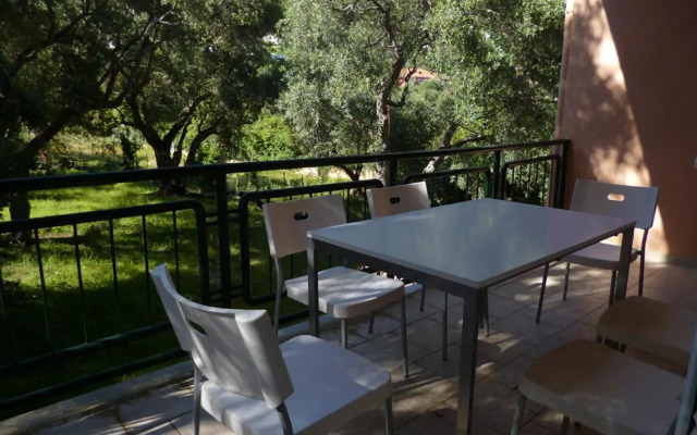 Deskas House. Two Floor Apartment With Excellent View