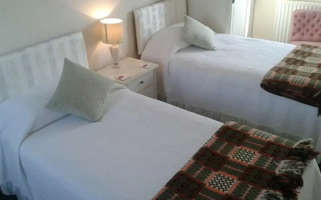 Groeslon Ty Mawr B&B