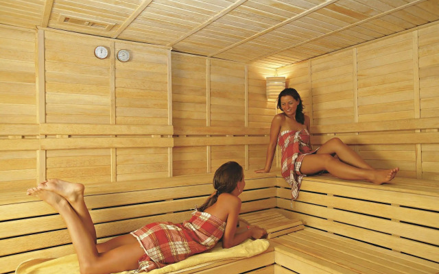 Side Story Resort & Spa