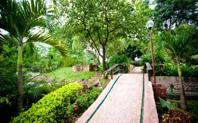 Touch Star Resort Doi Inthanon