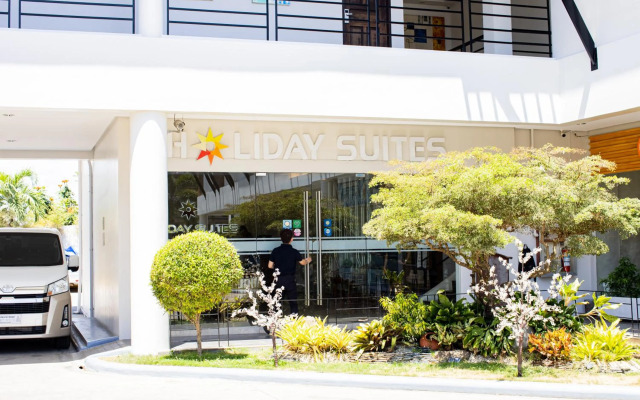 Holiday Suites Hotel & Resort