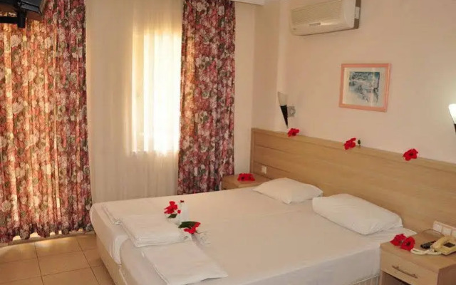 Nergos Garden Hotel