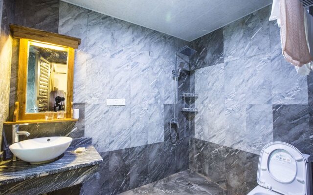 Zhangjiajie Destination Youth Hostel