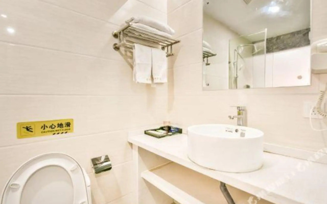 Fanbo Hotel