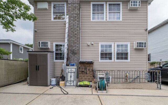 Modern Cozy 3br Home Just 10 Mins From Jfk! 3 Bedroom Residence by Redawning