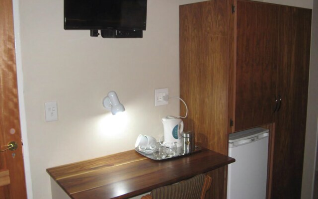 Casa Calida Guest House